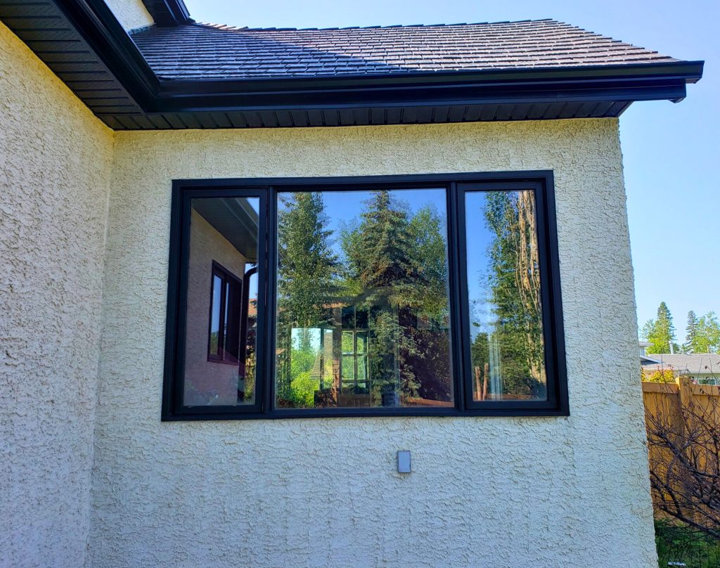 Canglow is a leading company providing window and door repair, replacement and installation services in Edmonton, Alberta and Northwest Territories.